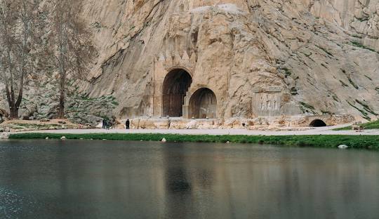 اقتصاد فرهنگی کرمانشاه بمنزله پیشتاز توسعه و هویتسازی