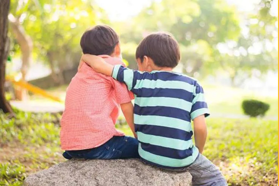 مهارت همدلی از عوامل تاب‌آوری افراد شناخته می‌شود