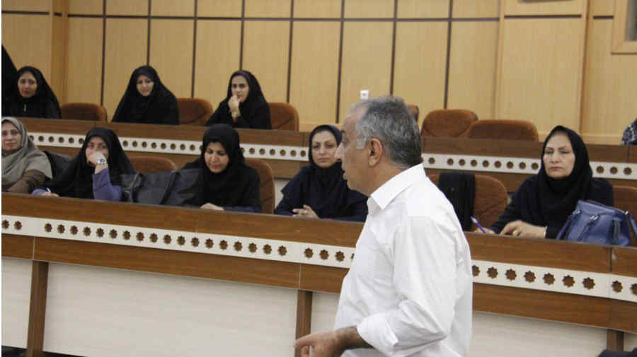 فرسودگی اخلاقی و تاب‌آوری